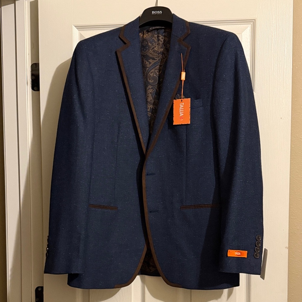 Tallia Men's Dark Blue Blazer with Brown Accents